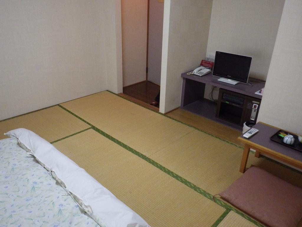 Uokagi Ryokan Nagoya Exterior photo